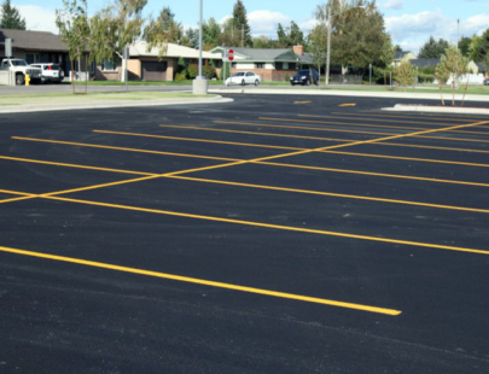 What is Liquid Asphalt – and How is it Used? - Premium Asphalt Paving ...